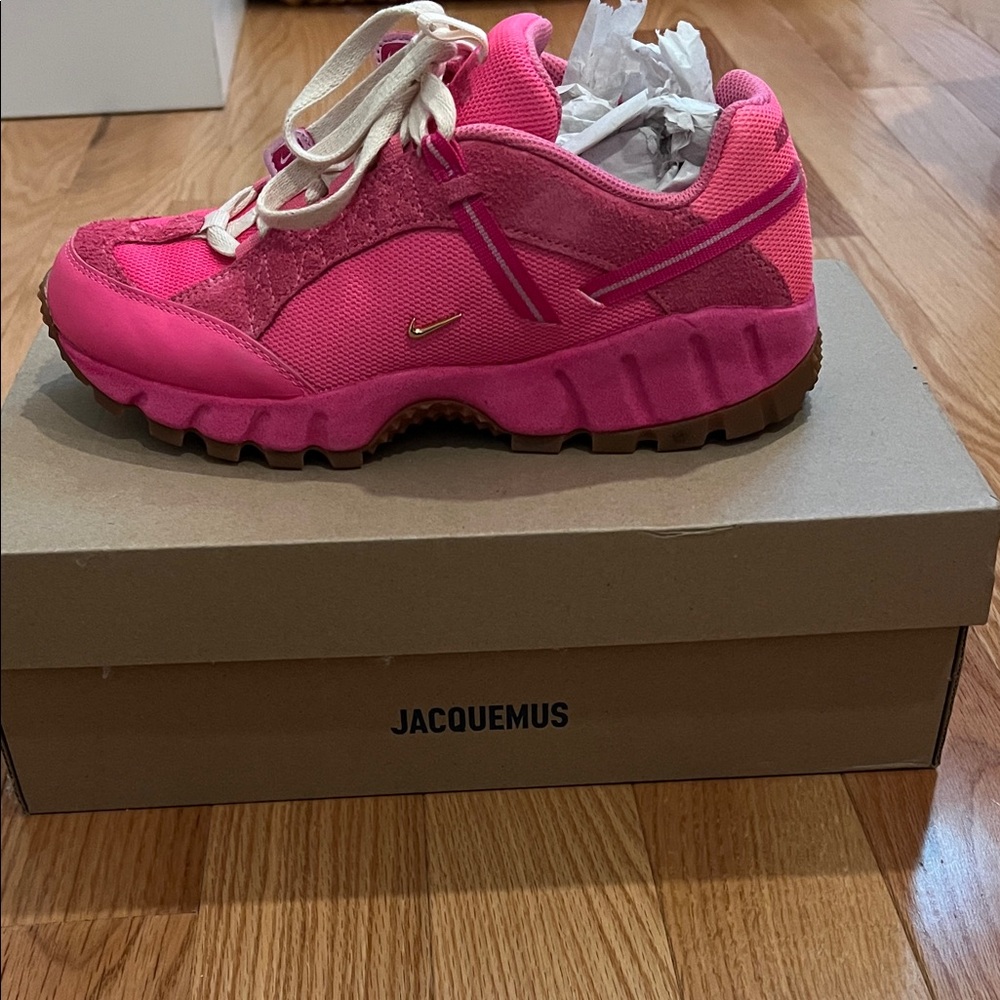 Jacquemus Pink Athletic Sneakers